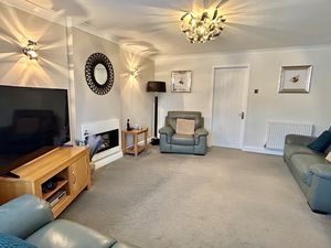 Lounge- click for photo gallery